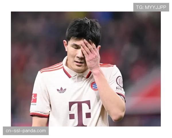 伤病通报：拜仁慕尼黑官方确认，中场核心因伤将缺席四周